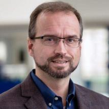 Paul Robinette headshot